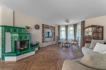 Prodej domu 300 m², Praha 6 - Nebušice