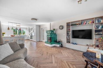 Prodej domu 300 m², Praha 6 - Nebušice