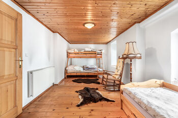 Prodej domu 380 m², Dubá