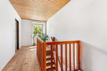 Prodej domu 380 m², Dubá