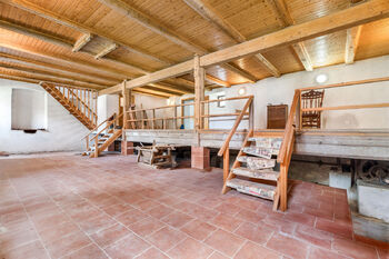 Prodej domu 380 m², Dubá