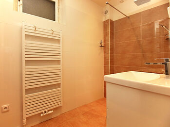 Pronájem bytu 1+1 v družstevním vlastnictví 40 m², Praha 8 - Libeň