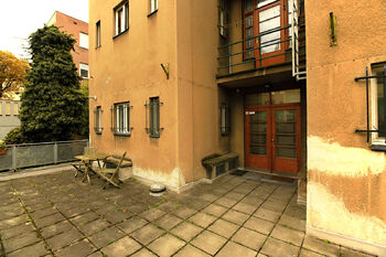 Pronájem bytu 1+1 v družstevním vlastnictví 40 m², Praha 8 - Libeň