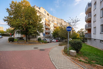 Pronájem bytu 1+kk v osobním vlastnictví 45 m², Praha 10 - Záběhlice