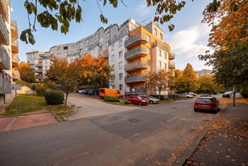 Pronájem bytu 1+kk v osobním vlastnictví 45 m², Praha 10 - Záběhlice