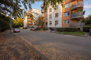 Pronájem bytu 1+kk v osobním vlastnictví 45 m², Praha 10 - Záběhlice
