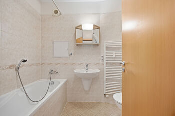 Pronájem bytu 1+kk v osobním vlastnictví 45 m², Praha 10 - Záběhlice