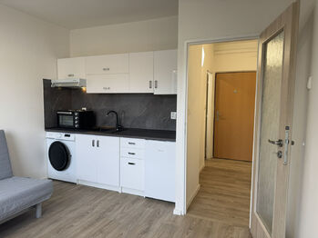 Pronájem bytu 1+kk v osobním vlastnictví 20 m², Děčín