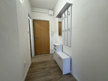 Pronájem bytu 1+kk v osobním vlastnictví 20 m², Děčín
