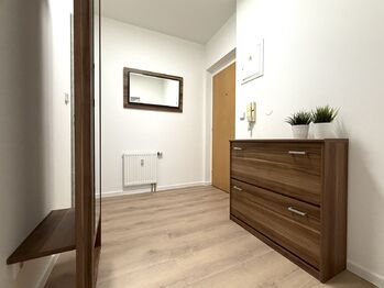 Pronájem bytu 3+kk v osobním vlastnictví 68 m², Praha 9 - Vysočany