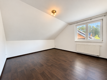 Ložnice - Prodej domu 160 m², Třemošná