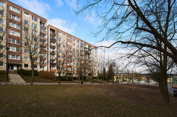 Pronájem bytu 2+1 v osobním vlastnictví 45 m², Praha 5 - Hlubočepy