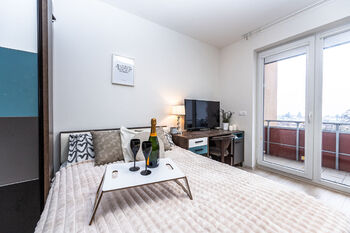 Pronájem bytu 1+kk v osobním vlastnictví 33 m², Praha 9 - Kyje
