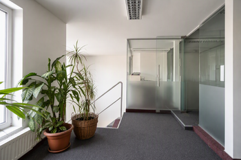 Pronájem kancelářských prostor 1100 m², Ostrava