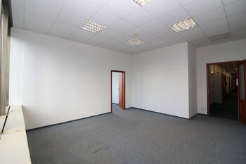 Pronájem kancelářských prostor 42 m², Praha 3 - Vinohrady