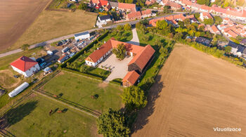 Prodej pozemku 9131 m², Kučerov