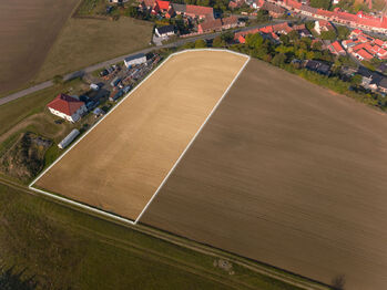 Prodej pozemku 9131 m², Kučerov