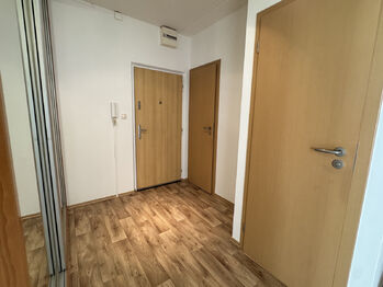 Pronájem bytu 2+1 v osobním vlastnictví 67 m², Praha 4 - Kamýk