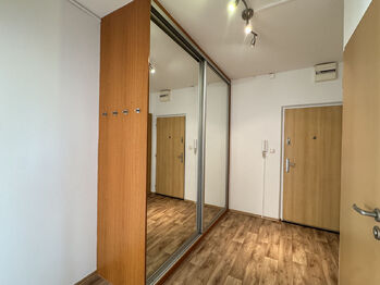 Pronájem bytu 2+1 v osobním vlastnictví 67 m², Praha 4 - Kamýk