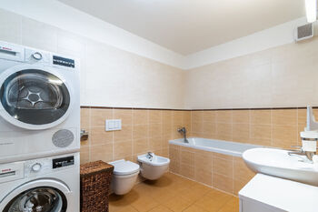 Pronájem bytu 3+kk v osobním vlastnictví 95 m², Praha 5 - Jinonice