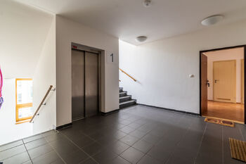 Pronájem bytu 3+kk v osobním vlastnictví 95 m², Praha 5 - Jinonice