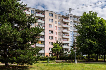 Byt 3+1, po kompletní nadstandardní rekonstrukci, 73 m2+lodžie, Horníkova, Líšeň, Brno - Prodej bytu 3+1 v osobním vlastnictví 73 m², Brno