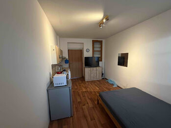 Pronájem bytu 1+kk v osobním vlastnictví 24 m², Praha 5 - Řeporyje