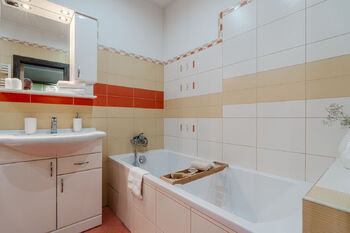 Prodej rodinného domu se zahradou, 216 m2, plocha pozemku 181 m2, ulice Brandlova, Hodonín - Prodej domu 216 m², Hodonín