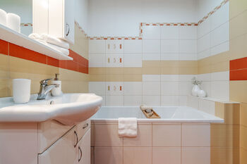 Prodej rodinného domu se zahradou, 216 m2, plocha pozemku 181 m2, ulice Brandlova, Hodonín - Prodej domu 216 m², Hodonín
