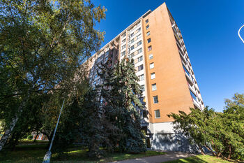 Pronájem bytu 2+kk v osobním vlastnictví 43 m², Praha 8 - Kobylisy