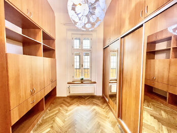 Pronájem bytu 5+1 v osobním vlastnictví 127 m², Praha 1 - Nové Město