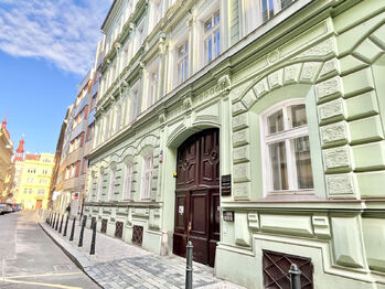 Pronájem bytu 5+1 v osobním vlastnictví 127 m², Praha 1 - Nové Město