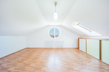 Prodej bytu 3+1 v osobním vlastnictví 134 m², Dolní Břežany