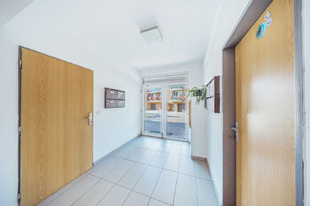 Prodej bytu 3+1 v osobním vlastnictví 134 m², Dolní Břežany