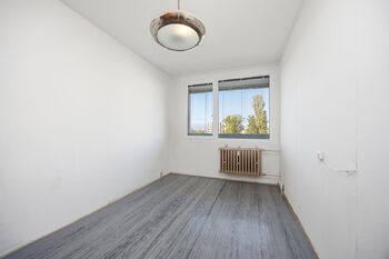 Ložnice 2 - Prodej bytu 3+1 v osobním vlastnictví 68 m², Praha 4 - Krč