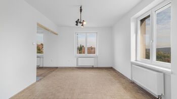 Prodej bytu 2+kk v osobním vlastnictví 62 m², Petrohrad