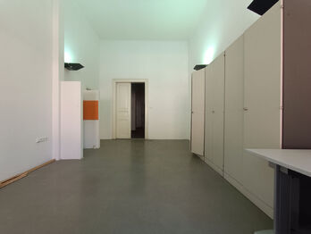 Pronájem kancelářských prostor 34 m², Praha 5 - Smíchov