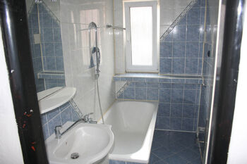Pronájem domu 158 m², Bělčice