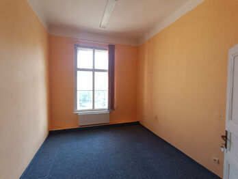 Pronájem kancelářských prostor 22 m², Praha 5 - Smíchov