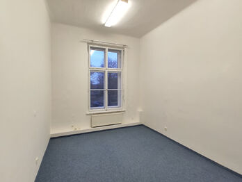 Pronájem kancelářských prostor 22 m², Praha 5 - Smíchov