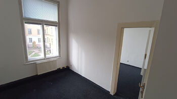 Pronájem kancelářských prostor 22 m², Praha 5 - Smíchov