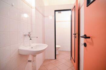 Prodej kancelářských prostor 320 m², Břeclav