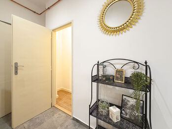 Prodej bytu 2+1 v osobním vlastnictví 69 m², Praha 4 - Nusle