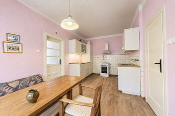 Prodej domu 255 m², Březina