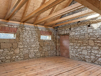2. NP ve 2. části domu - Prodej domu 255 m², Březina