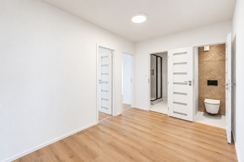 Předsíň - Prodej bytu 4+kk v osobním vlastnictví 92 m², Kostelec nad Černými lesy