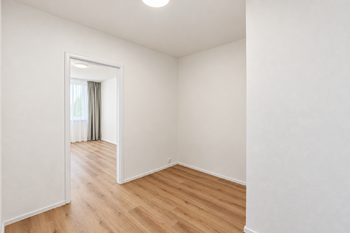 Šatna - Prodej bytu 4+kk v osobním vlastnictví 92 m², Kostelec nad Černými lesy
