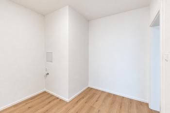 Šatna - Prodej bytu 4+kk v osobním vlastnictví 92 m², Kostelec nad Černými lesy