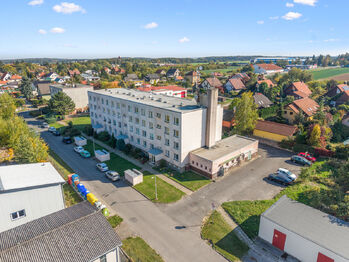 Exteriér - Prodej bytu 4+kk v osobním vlastnictví 92 m², Kostelec nad Černými lesy