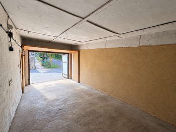 Prodej garáže 16 m², Praha 4 - Podolí